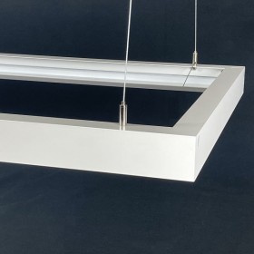Cadre de suspension 3D pour panneaux LED